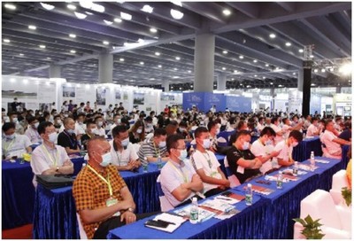 广州爬架展览会服务与数码产品的融合应用